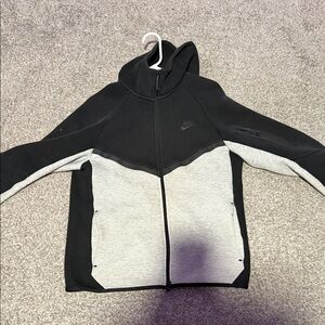 Nike Kids Black and Gray Full-Zip Hooded Jacket